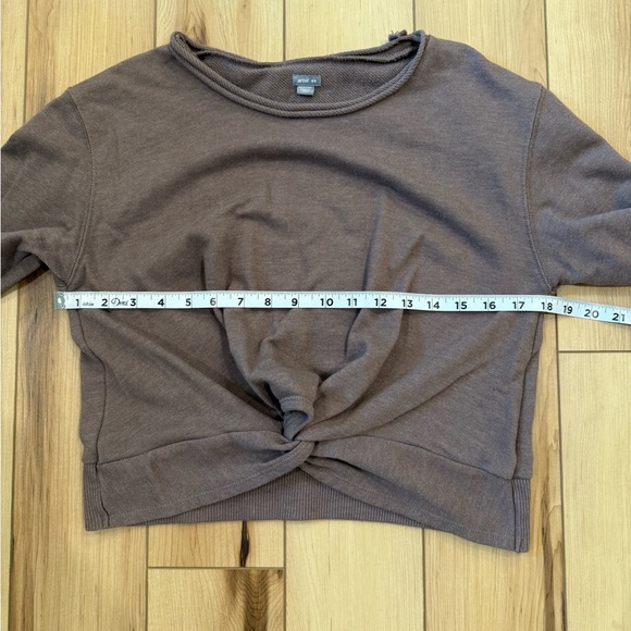 Aerie Sweatshirt - Picture 6 of 6
